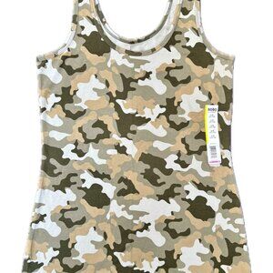 Girls No Boundaries large camo tank!